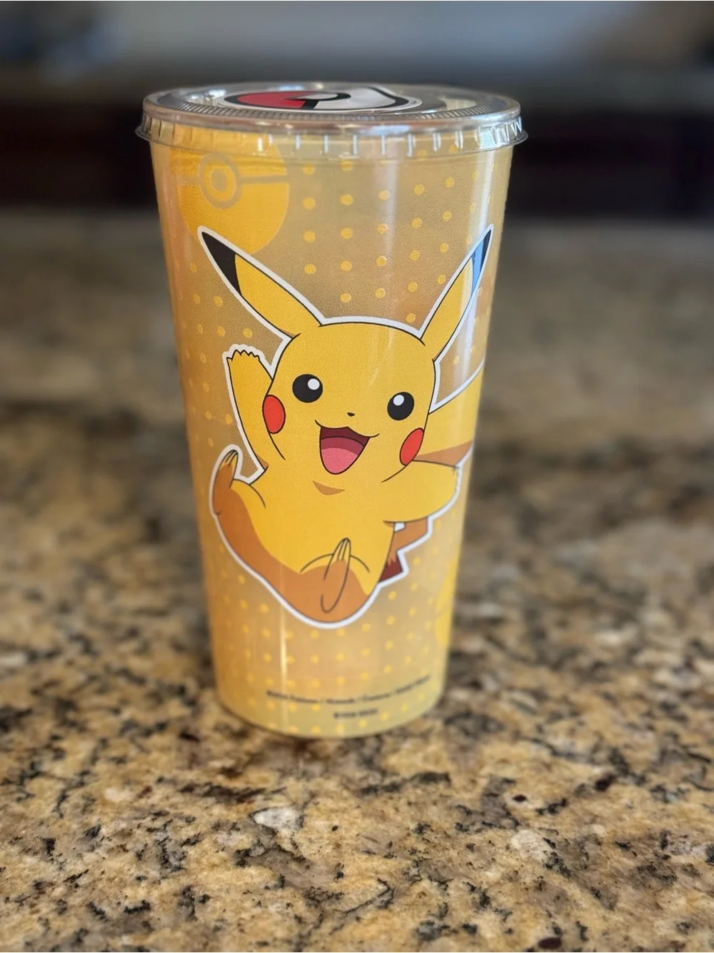 Pokemon pikachu drinkware